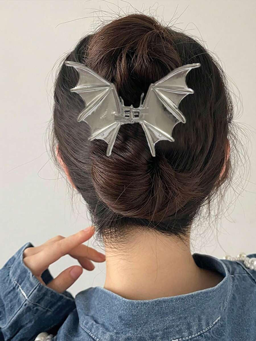 Halloween Hair Claw Clips Hair Claw for Women 1Pcs Bat Hair Claw Clips for Thick Hair Silver Hair Clips Hair Clips Metal Hair Clips Silver Bat Designs Halloween Clips Cute Hair Clips Accessories